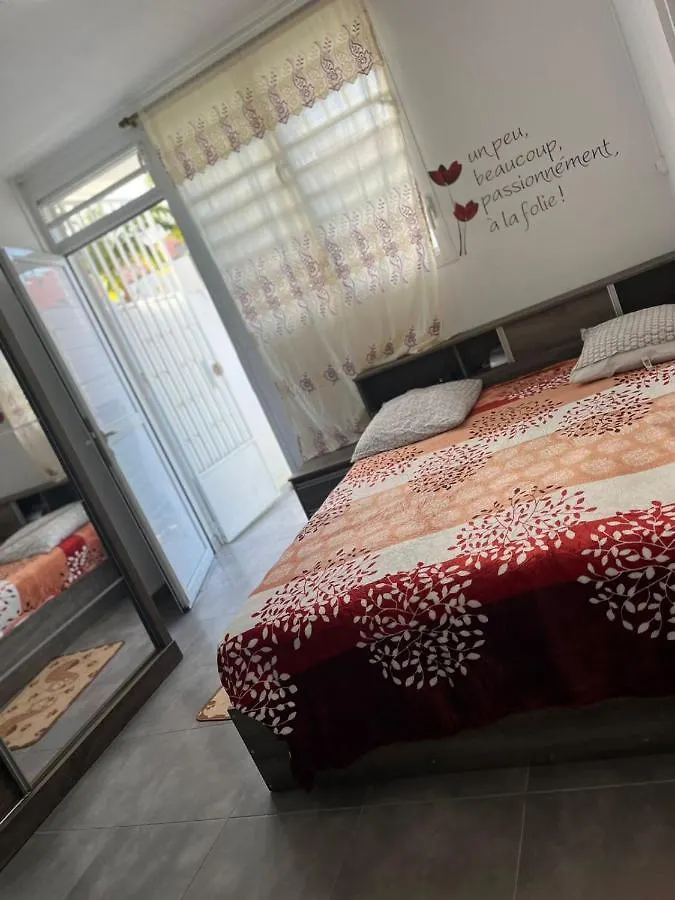 Colocation Tourisque-Chambre Sainte-Rose 0*,  Guadeloupe